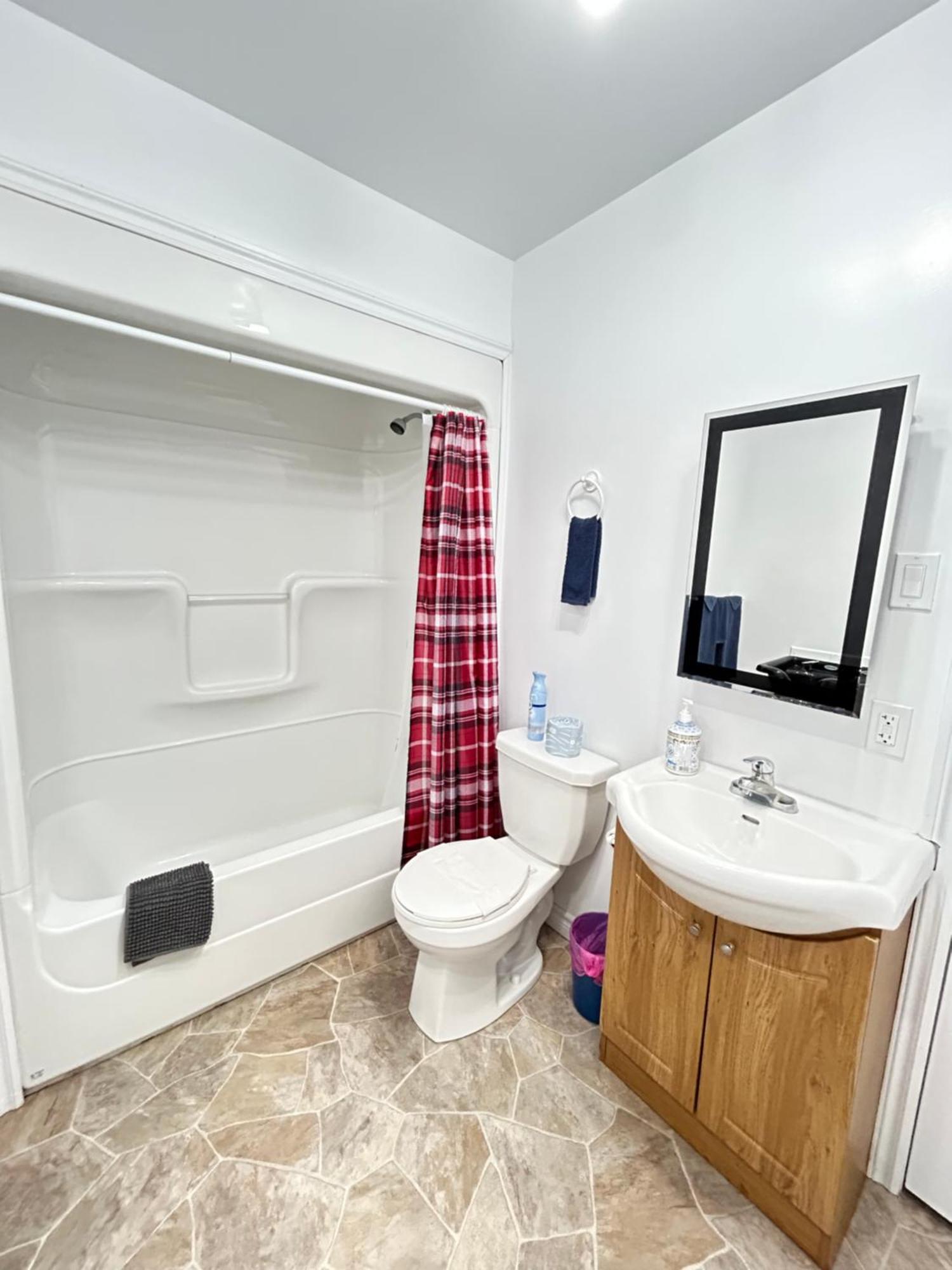 Resort Lac Ste-Marie Lac Sainte-Marie Kamer foto