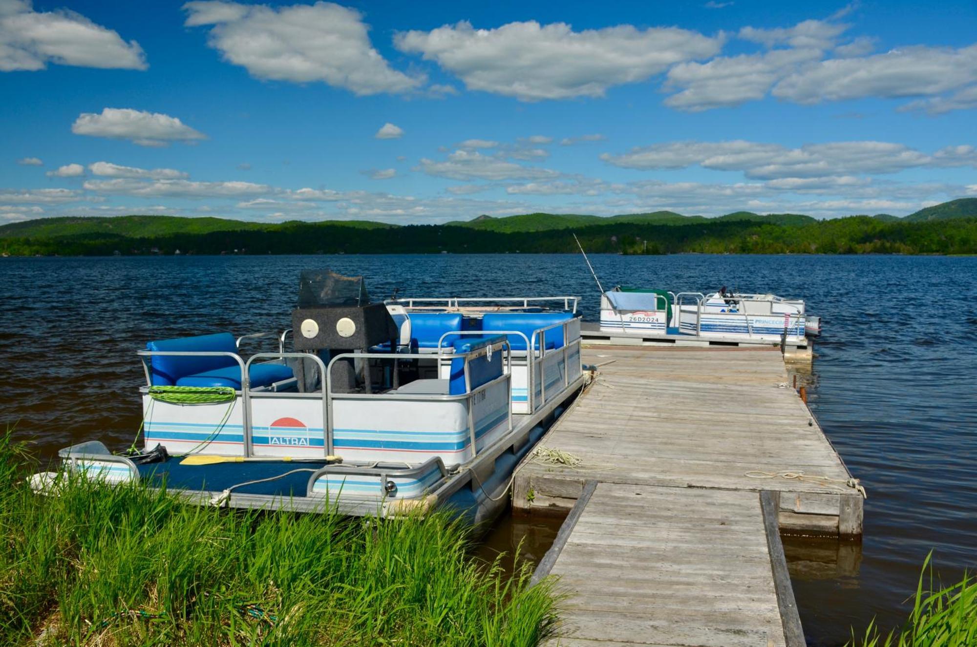 Resort Lac Ste-Marie Lac Sainte-Marie Buitenkant foto